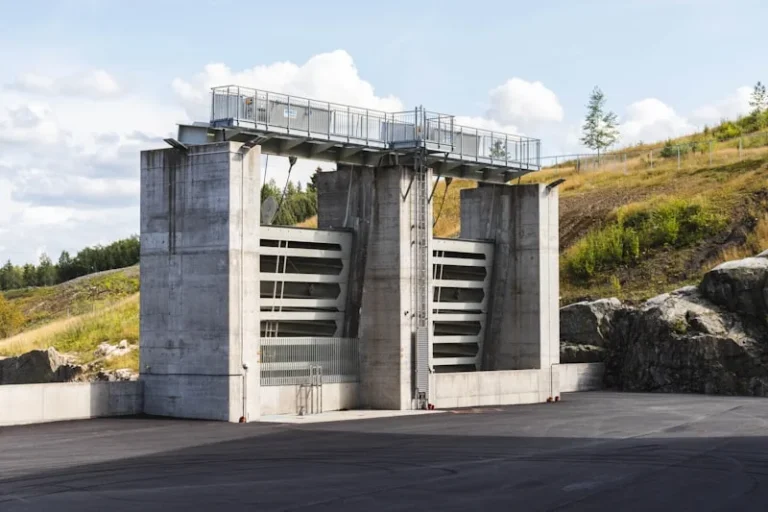 Ignalinos gyventojai gali palikti priedangas: oro pavojus atšauktas: praktinė informacija