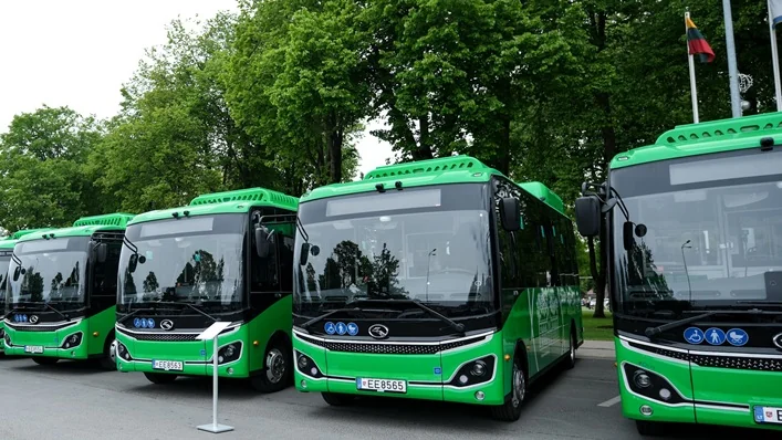 Kretingoje keleivius veš 10 naujų elektrinių autobusų