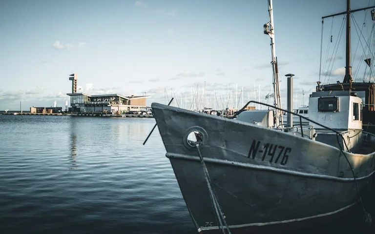 Neringa perėmė Nidos švyturio pastatus