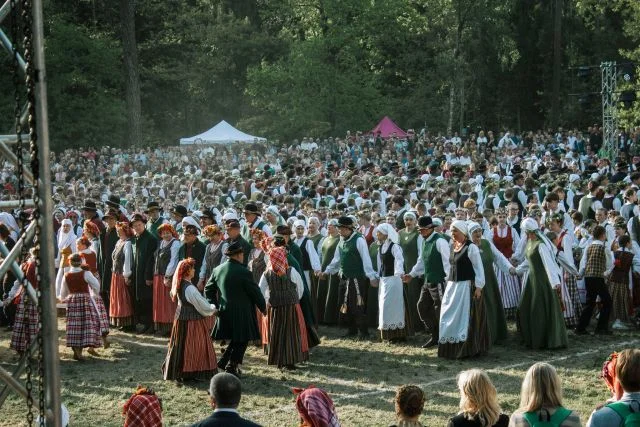 Pakruojo kolektyvai skambėjo Kuršėnų šventėje