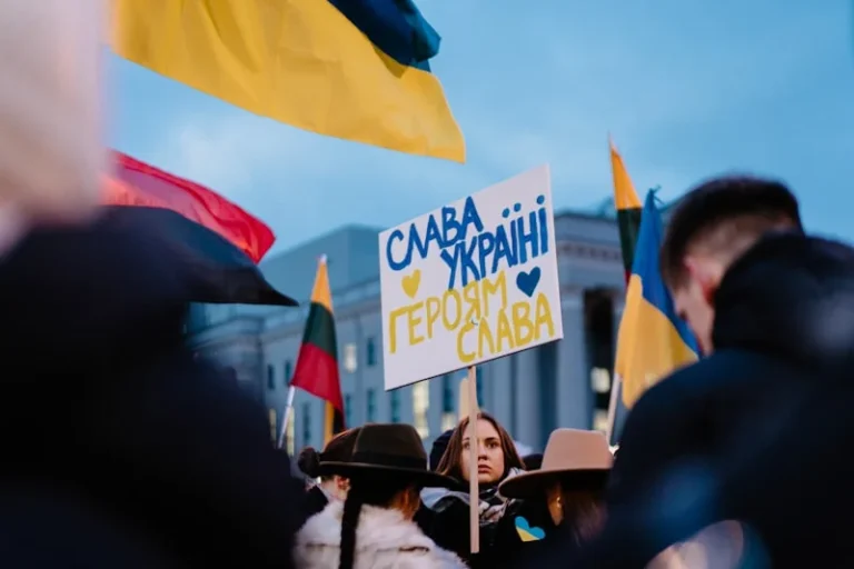 Vilniuje rengiamas mitingas dėl dronų grėsmių ir Ukrainos
