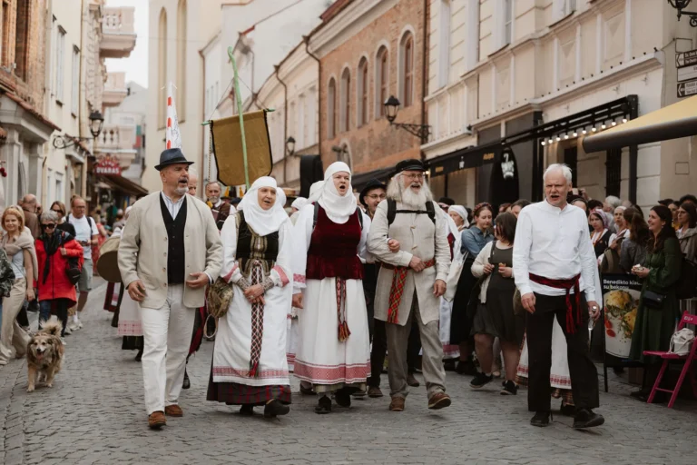 Vilnius šią savaitę skambės folkloru nuo Neries iki aikščių