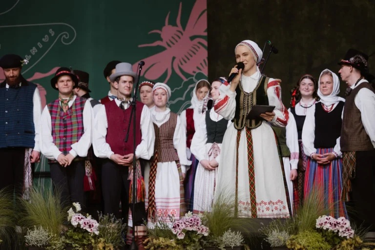 Vilnius šią savaitę skambės folkloru nuo Neries iki aikščių