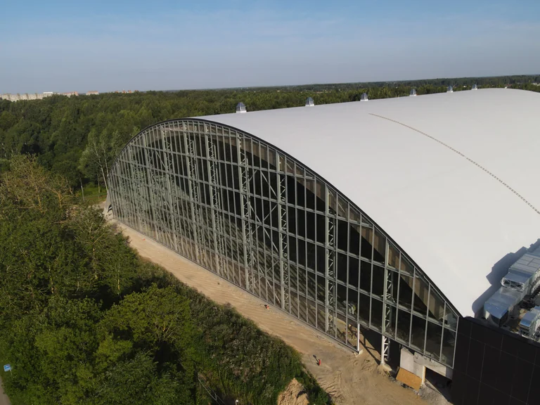 Šiauliuose sportininkams artėja naujo maniežo finišas
