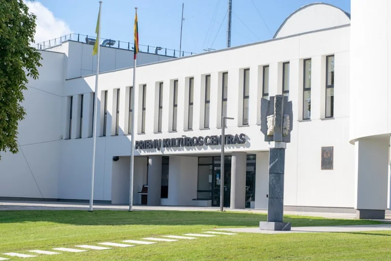 20 minučių per dieną: kaip išbandyti 2:2:1 ėjimo metodą