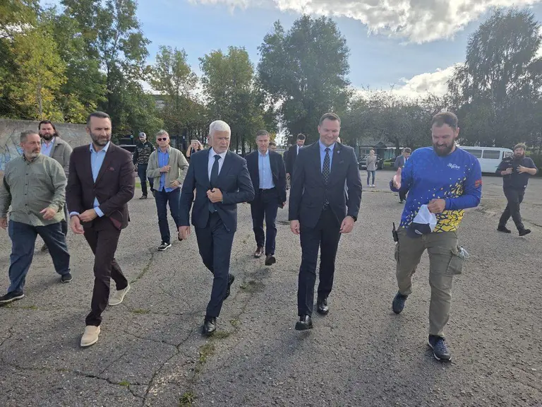 Klaipėdos rajono verslas ministrui iškėlė plėtros kliūtis
