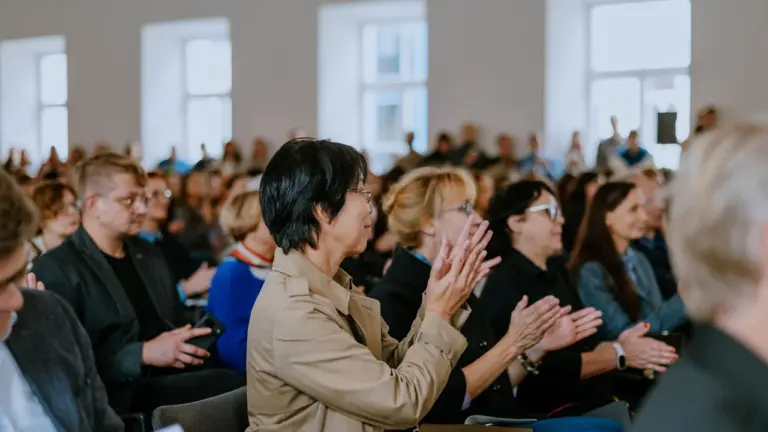 Shigeru Ban Vilniuje: žirafa, popierius ir žmogaus orumas