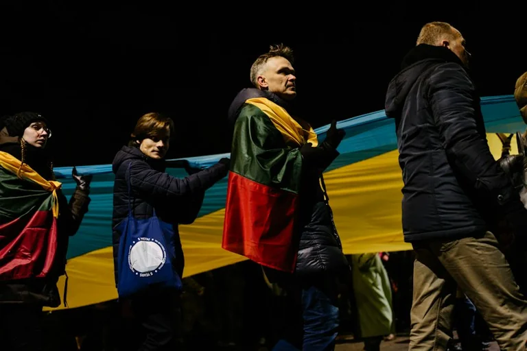 Vilniuje žygiavusios šeimos dalijosi savo istorijomis